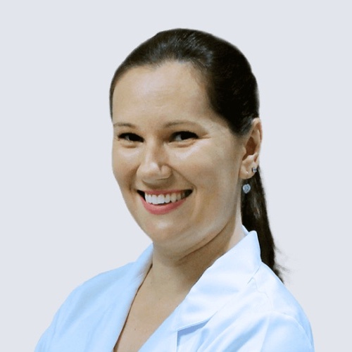 Dra. Caroline Schamne