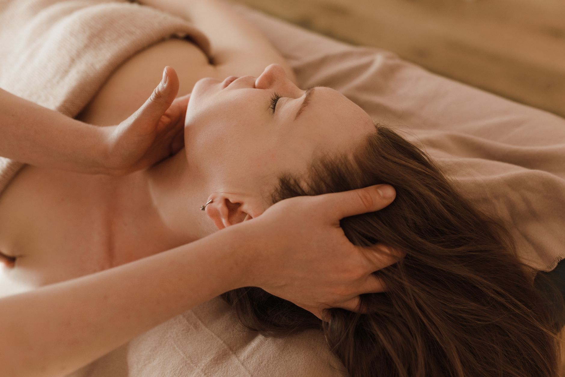Osteopatia para enxaqueca e cefaleia tensional: quando considerar